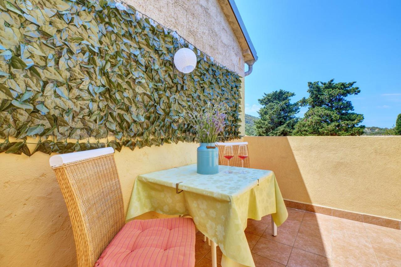 Apartment Tena Veli Lošinj Zewnętrze zdjęcie
